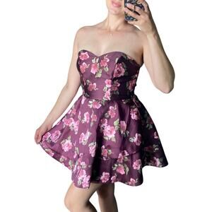 Windsor 5/6 Maroon Pink Floral Strapless Sweetheart Skater Mini Cocktail Dress
